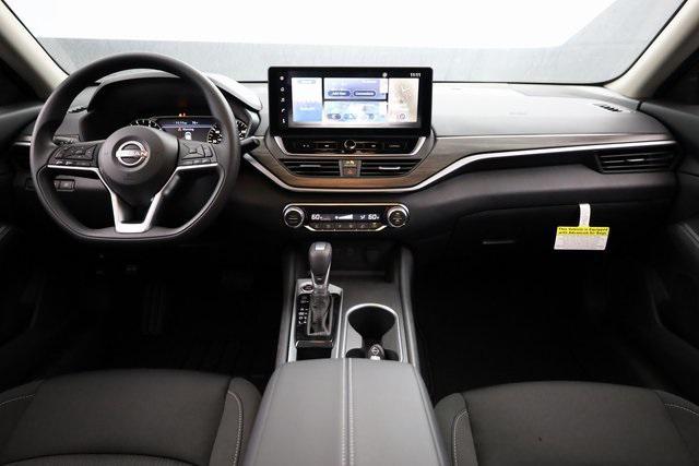 new 2025 Nissan Altima car, priced at $27,763