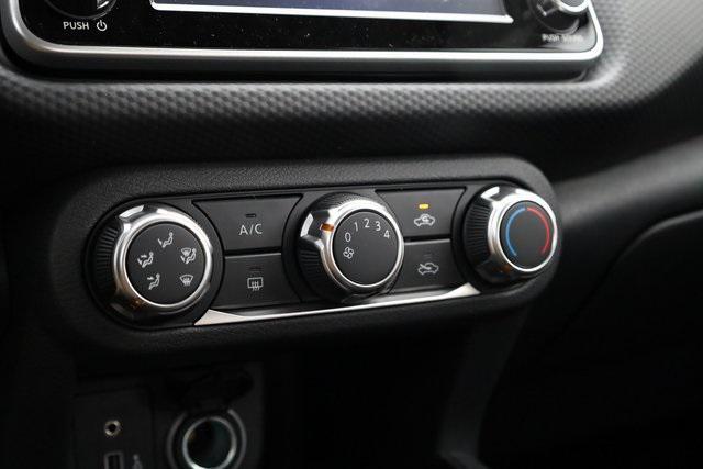 new 2025 Nissan Kicks car, priced at $21,835