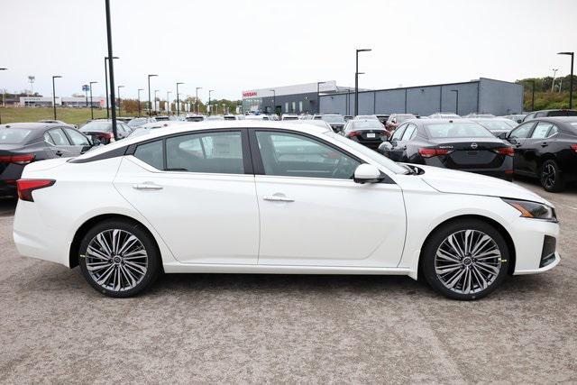 new 2025 Nissan Altima car, priced at $30,676