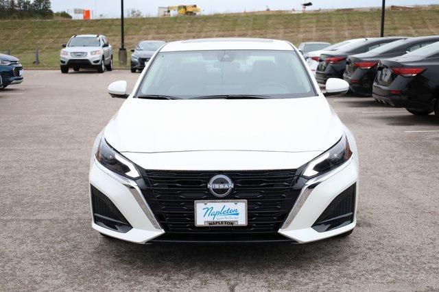 new 2025 Nissan Altima car, priced at $30,676