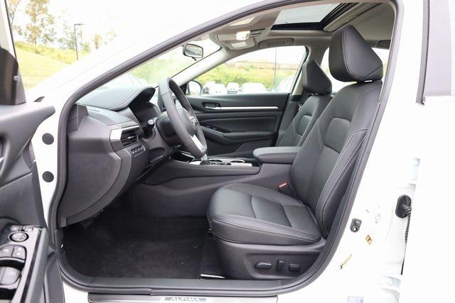 new 2025 Nissan Altima car, priced at $30,676