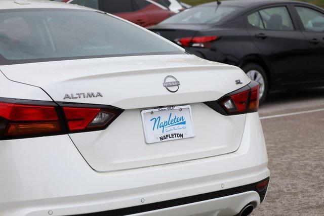 new 2025 Nissan Altima car, priced at $30,676