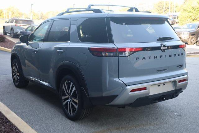 new 2025 Nissan Pathfinder car, priced at $44,195