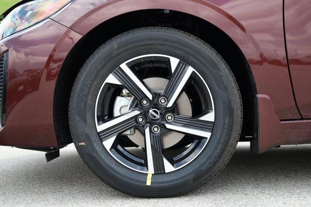 new 2025 Nissan Sentra car, priced at $22,952