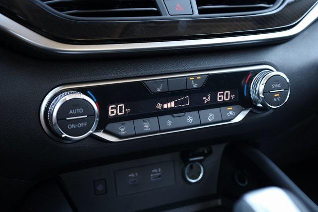 new 2025 Nissan Altima car, priced at $28,650