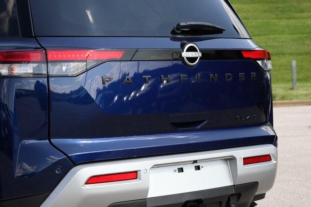 new 2025 Nissan Pathfinder car, priced at $42,550
