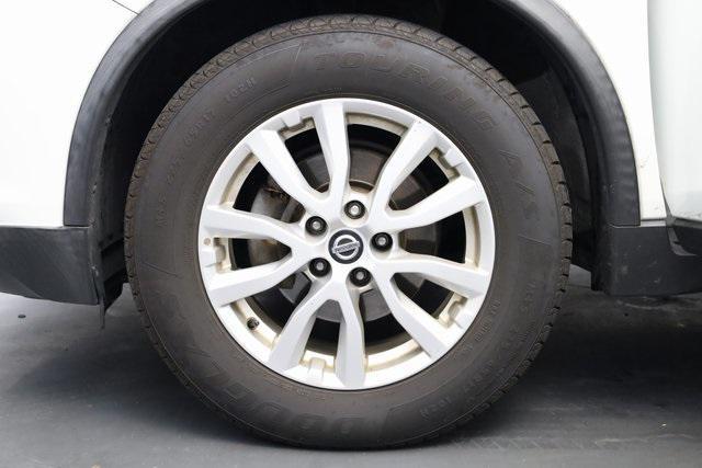 used 2018 Nissan Rogue car, priced at $11,490