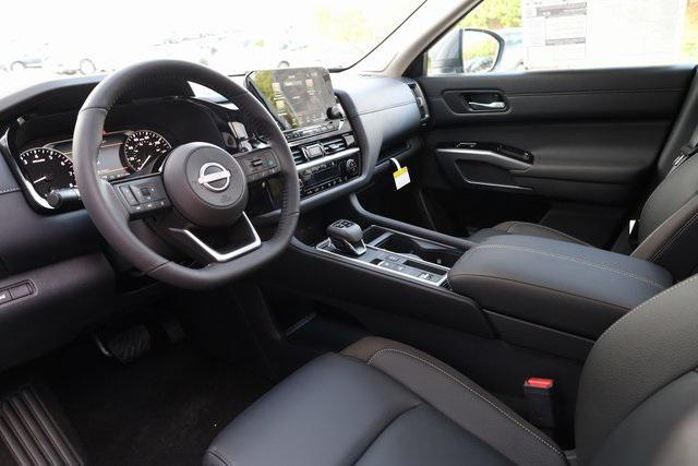 new 2025 Nissan Pathfinder car, priced at $45,253
