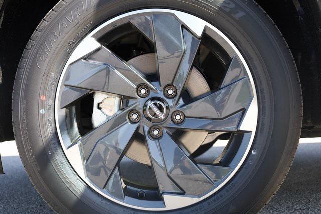 new 2025 Nissan Rogue car, priced at $30,166
