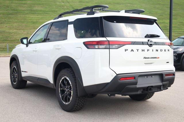 new 2025 Nissan Pathfinder car, priced at $40,373