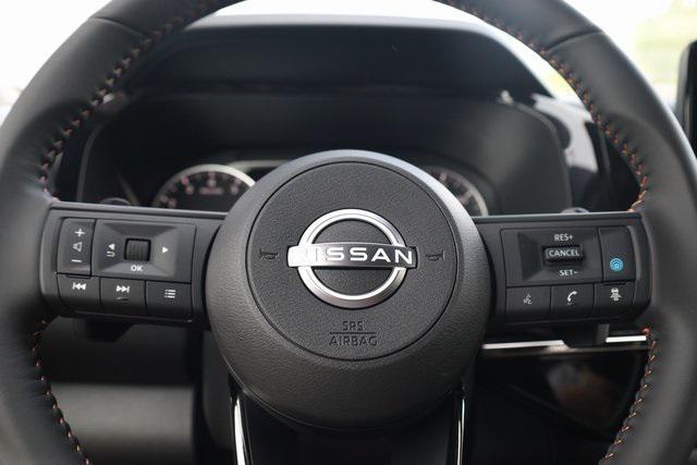 new 2025 Nissan Pathfinder car, priced at $40,373