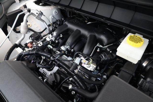 new 2025 Nissan Pathfinder car, priced at $40,373