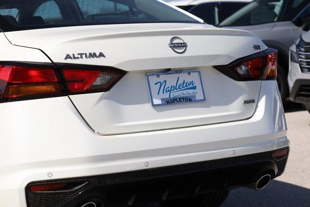 new 2025 Nissan Altima car, priced at $33,510