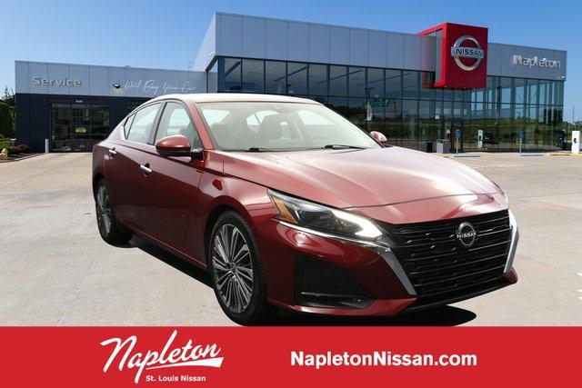 used 2023 Nissan Altima car, priced at $21,980