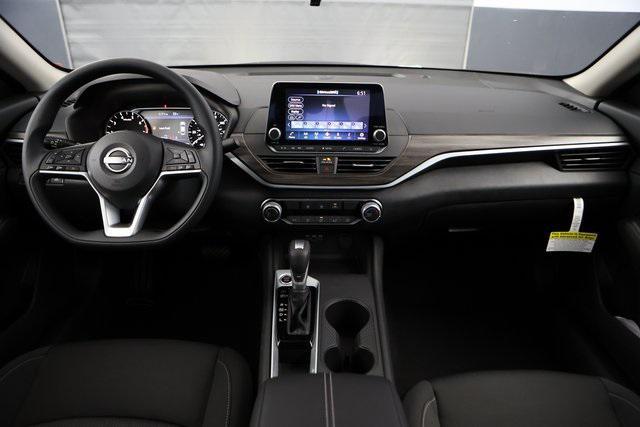 new 2025 Nissan Altima car, priced at $26,570