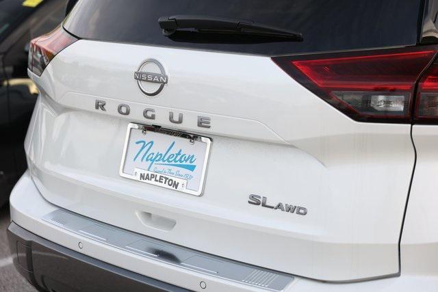 new 2025 Nissan Rogue car, priced at $36,698