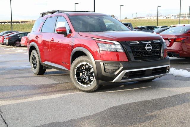 new 2025 Nissan Pathfinder car, priced at $43,381