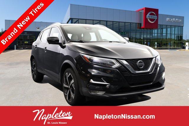 used 2020 Nissan Rogue Sport car, priced at $18,800