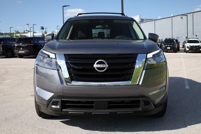 new 2025 Nissan Pathfinder car, priced at $38,665