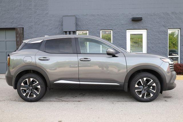 new 2025 Nissan Kicks car, priced at $27,592