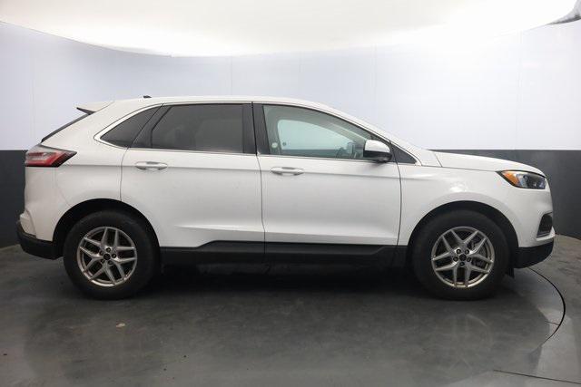 used 2024 Ford Edge car, priced at $22,400