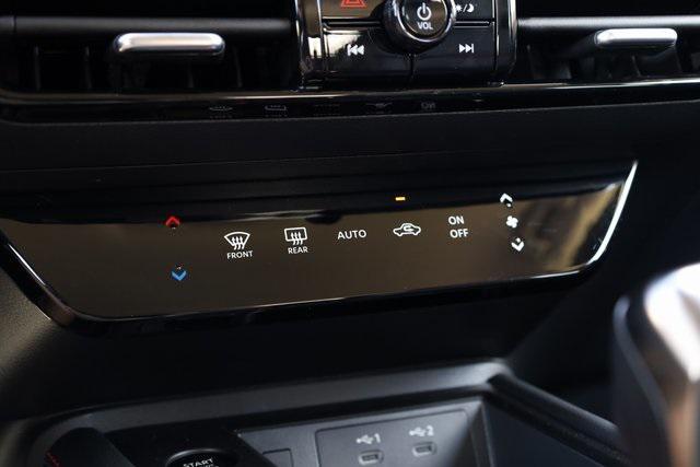 new 2025 Nissan Kicks car, priced at $26,718