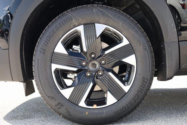 new 2025 Nissan Kicks car, priced at $27,360