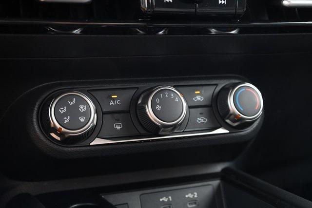 new 2025 Nissan Kicks car, priced at $24,227