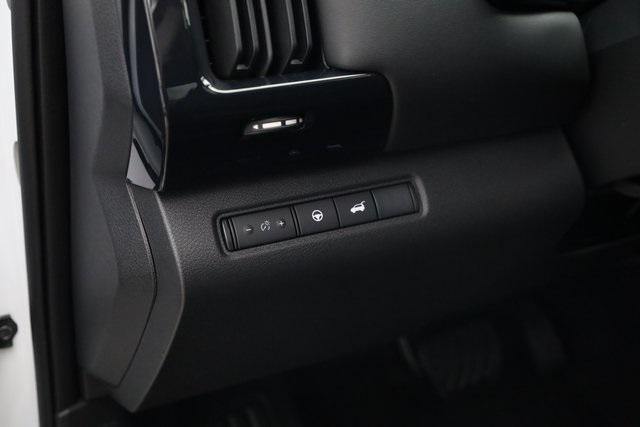 new 2025 Nissan Pathfinder car, priced at $42,265