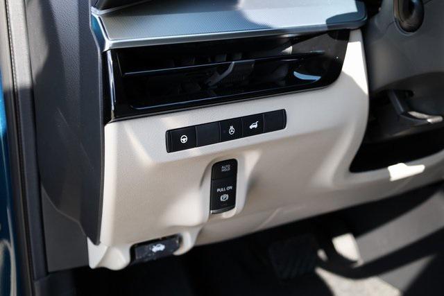 new 2025 Nissan Murano car, priced at $45,454