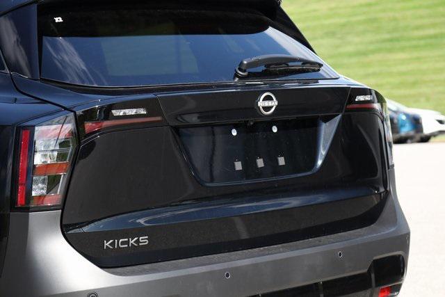 new 2025 Nissan Kicks car, priced at $22,999