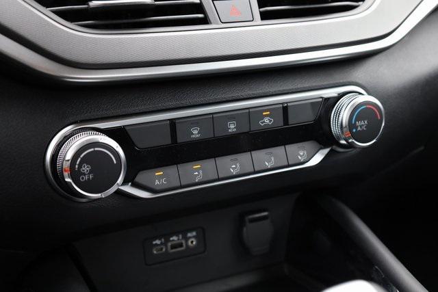 new 2025 Nissan Altima car, priced at $26,039