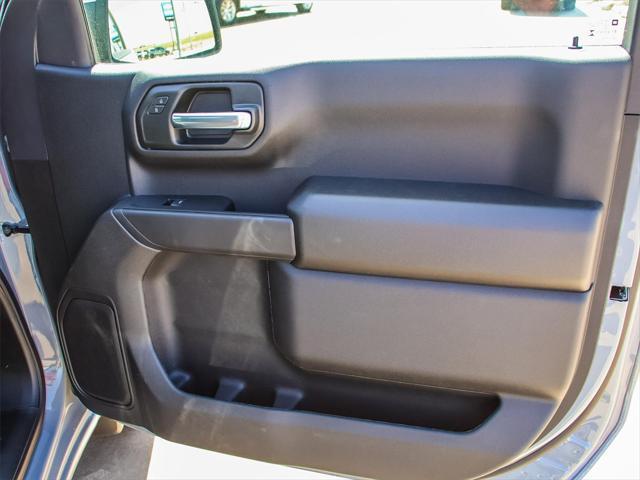 new 2025 GMC Sierra 1500 car, priced at $44,240