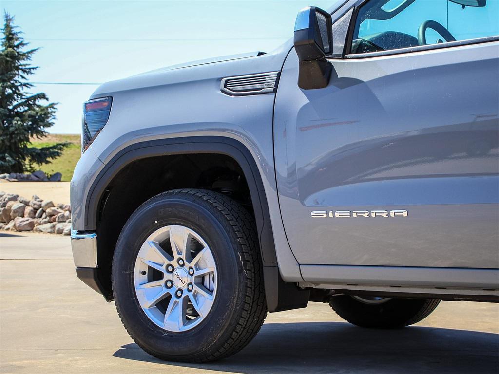 new 2025 GMC Sierra 1500 car, priced at $40,028