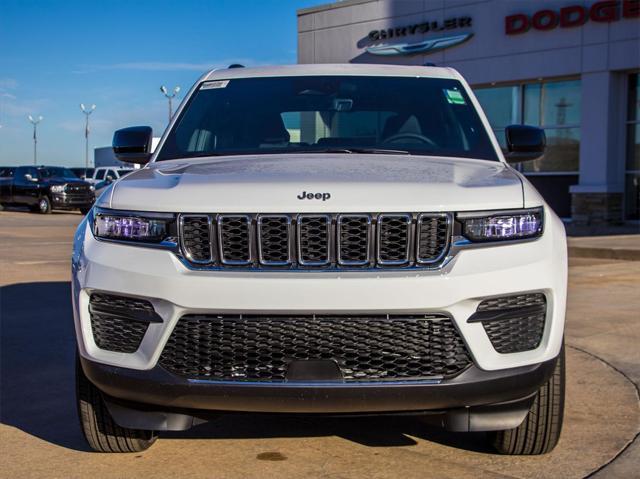 new 2025 Jeep Grand Cherokee car, priced at $36,450