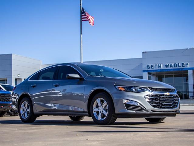 new 2025 Chevrolet Malibu car, priced at $26,995