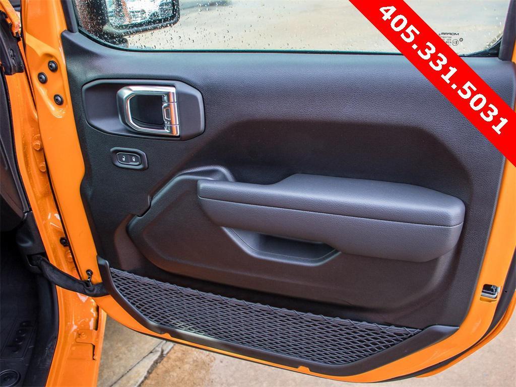 new 2025 Jeep Wrangler car, priced at $44,371