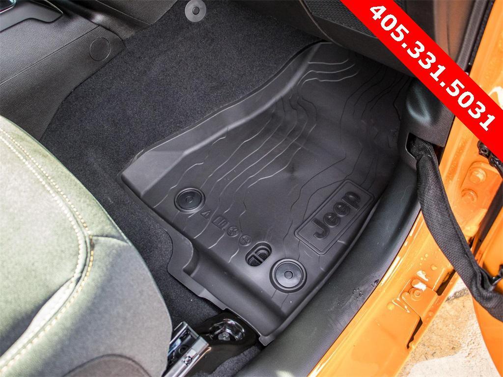 new 2025 Jeep Wrangler car, priced at $44,371