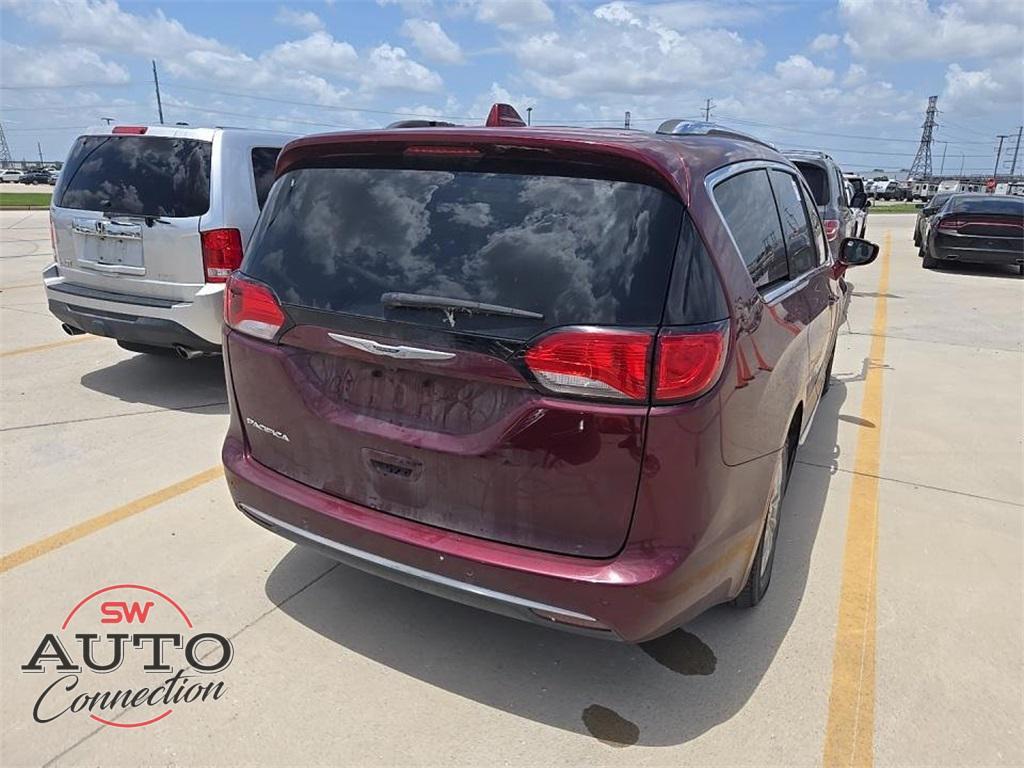 used 2019 Chrysler Pacifica car, priced at $12,990