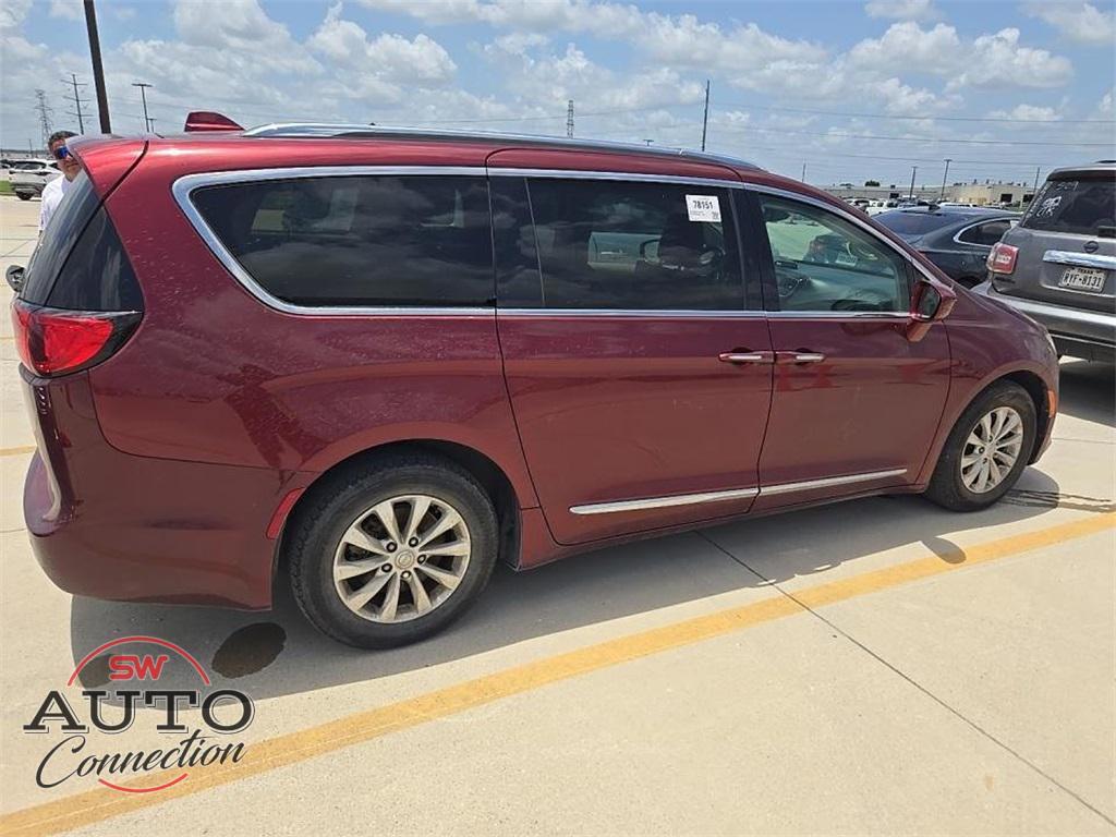 used 2019 Chrysler Pacifica car, priced at $12,990