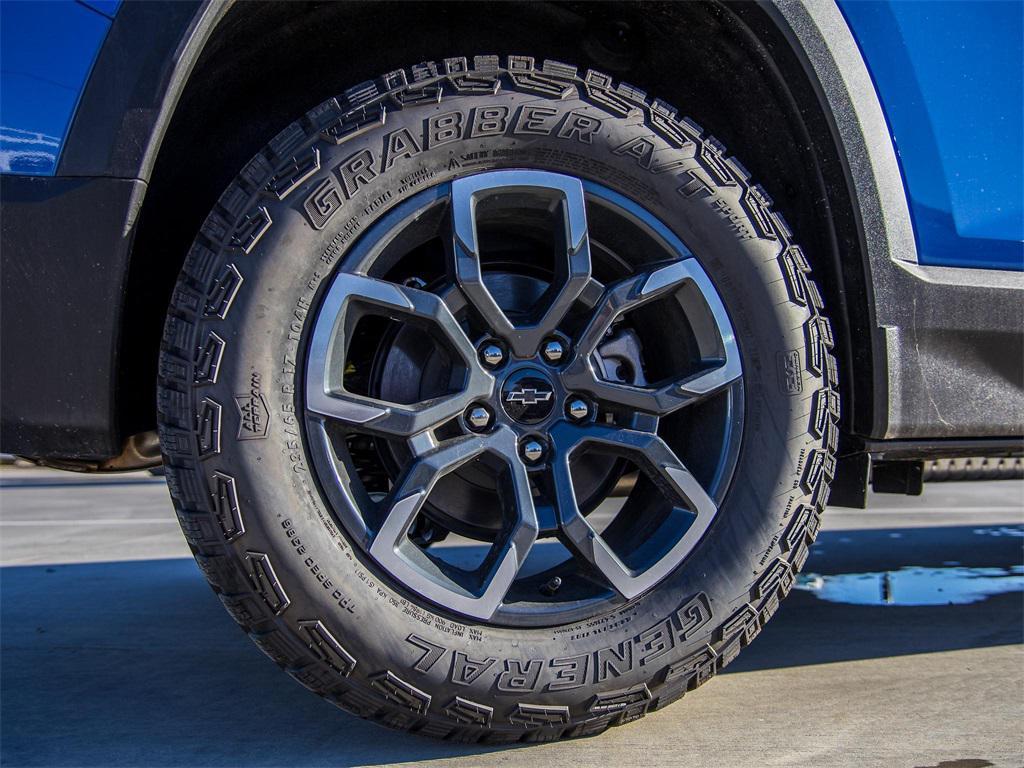 new 2026 Chevrolet Equinox car, priced at $35,345