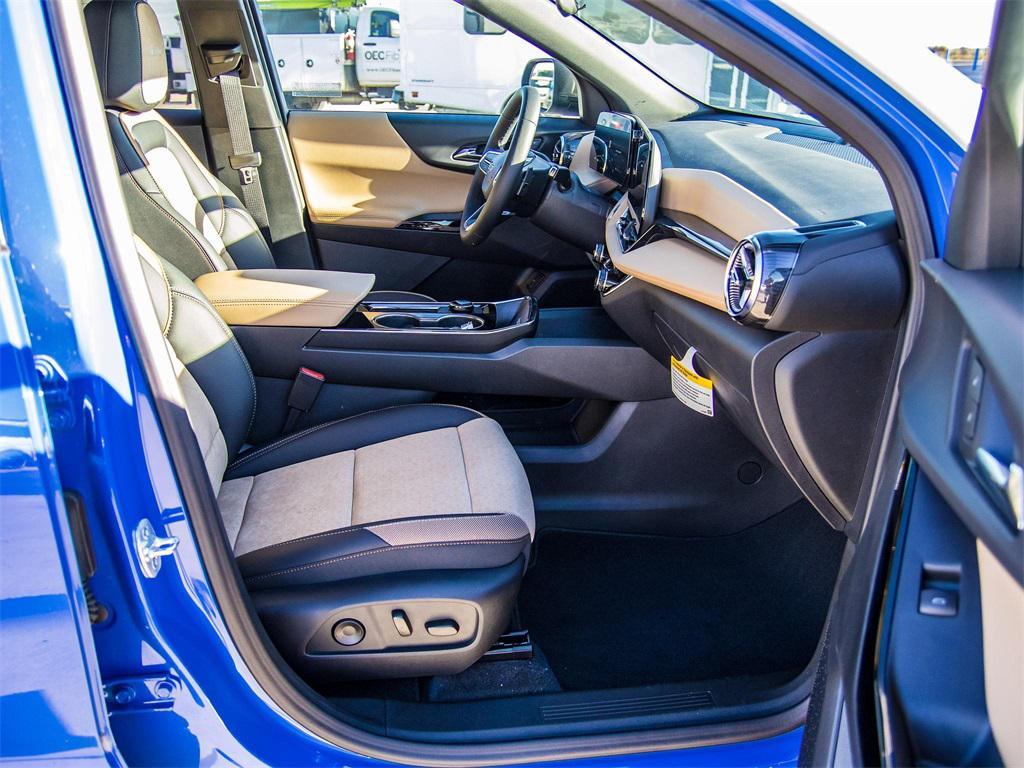 new 2026 Chevrolet Equinox car, priced at $35,345