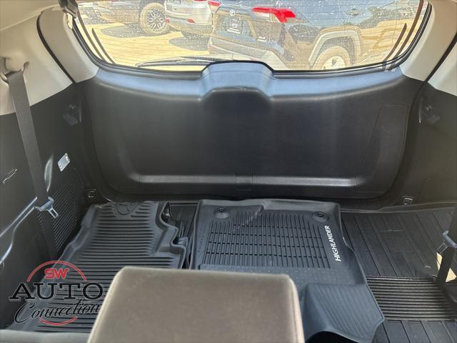 used 2019 Toyota Highlander car, priced at $23,500