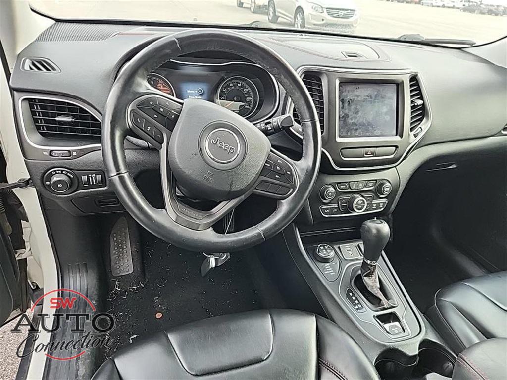 used 2019 Jeep Cherokee car, priced at $20,563