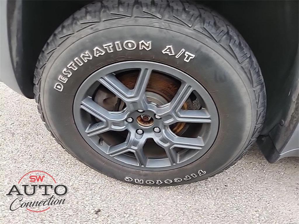used 2019 Jeep Cherokee car, priced at $20,563