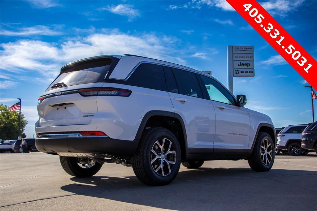 new 2025 Jeep Grand Cherokee car, priced at $38,156