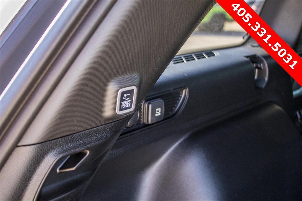 new 2025 Jeep Grand Cherokee car, priced at $38,156