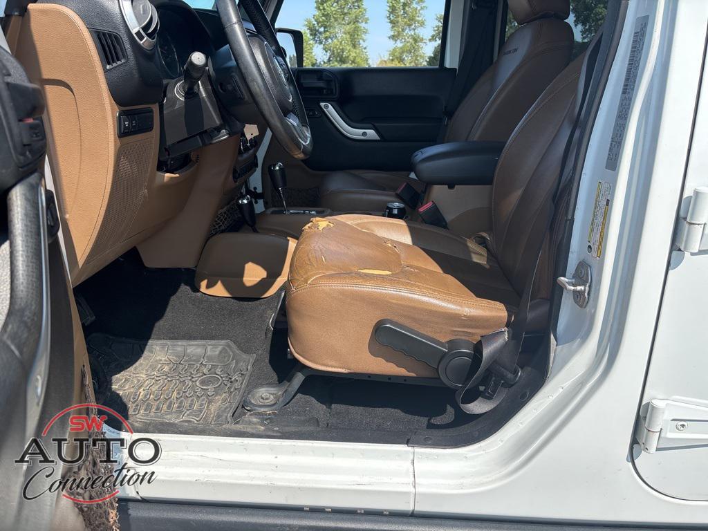 used 2015 Jeep Wrangler Unlimited car, priced at $19,745