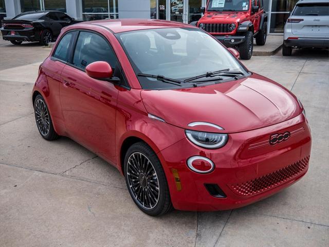 new 2024 FIAT 500e car, priced at $28,998