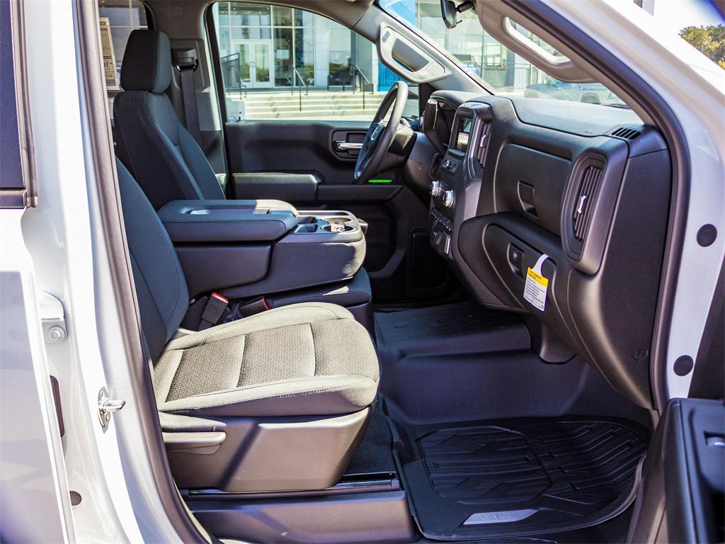 new 2026 GMC Sierra 1500 car, priced at $53,069